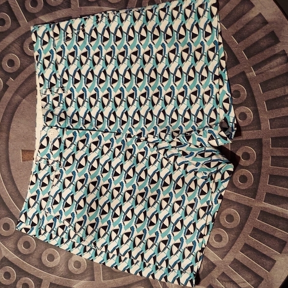 crown & ivy Pants - Crown And Ivy Woman Blue Beach Umbrella Print Summer Shorts